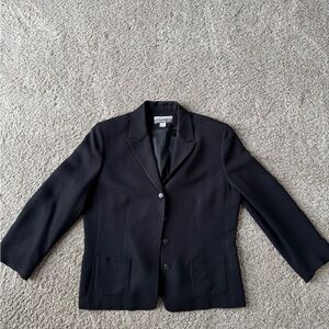 Petite Sophisticate Classic Black Suit Jacket (34)